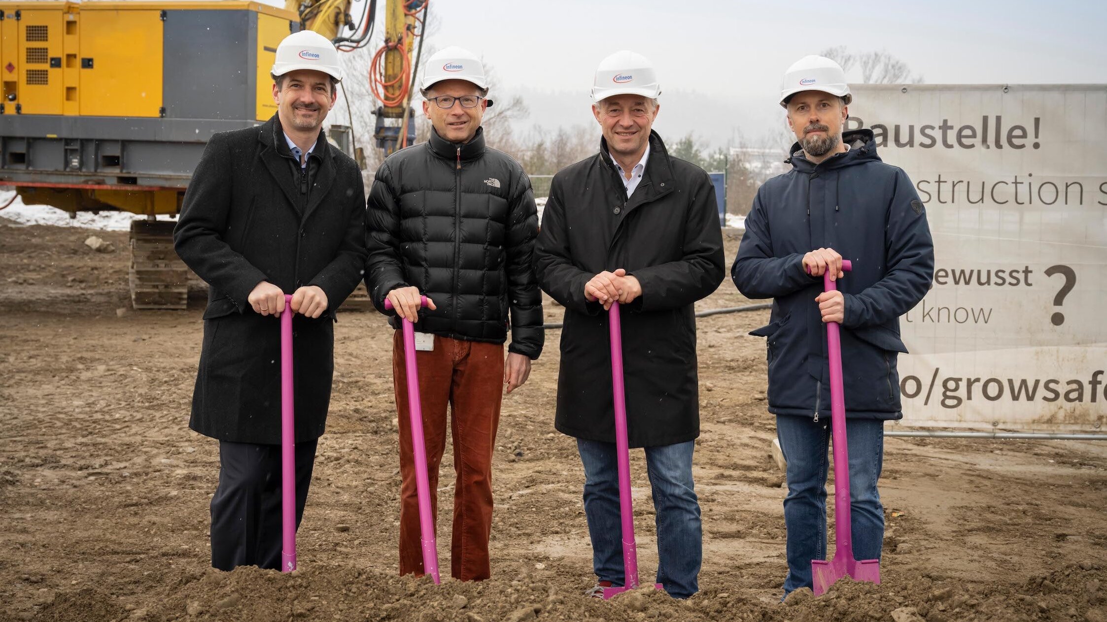 Groundbreaking ceremony for the new logistics centre Four men from Infineon Austria at the groundbreaking ceremony for the new logistics centre
