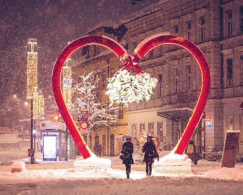 Heart-shaped photo frame in Villach's downtown