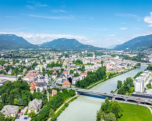 [Translate to Englisch:] Villach from above