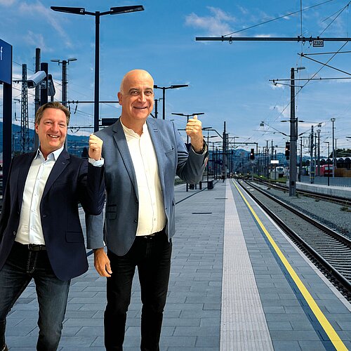 Günther Albel and Georg Overs at Villach Main Station