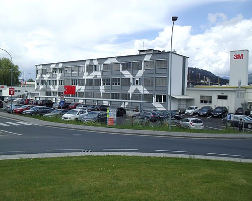 The new facade of the 3M building in Villach