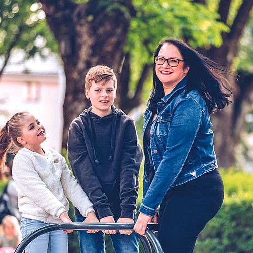 Children with vice-mayor Katholnig