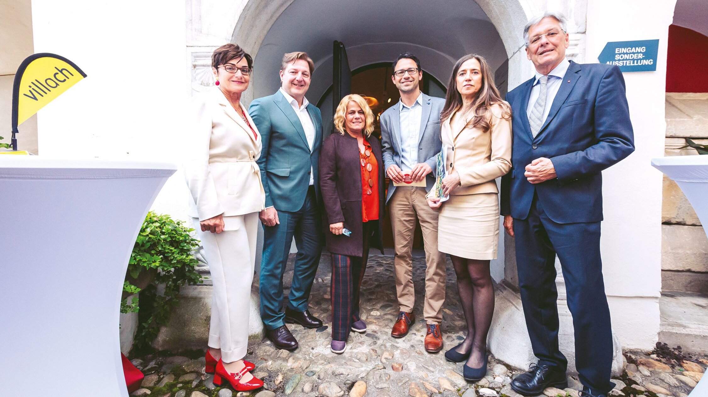 Die Stadt- und Landesregierung besucht die Eröffnung der neuen Sonderausstellung des Museum der Stadt Villach