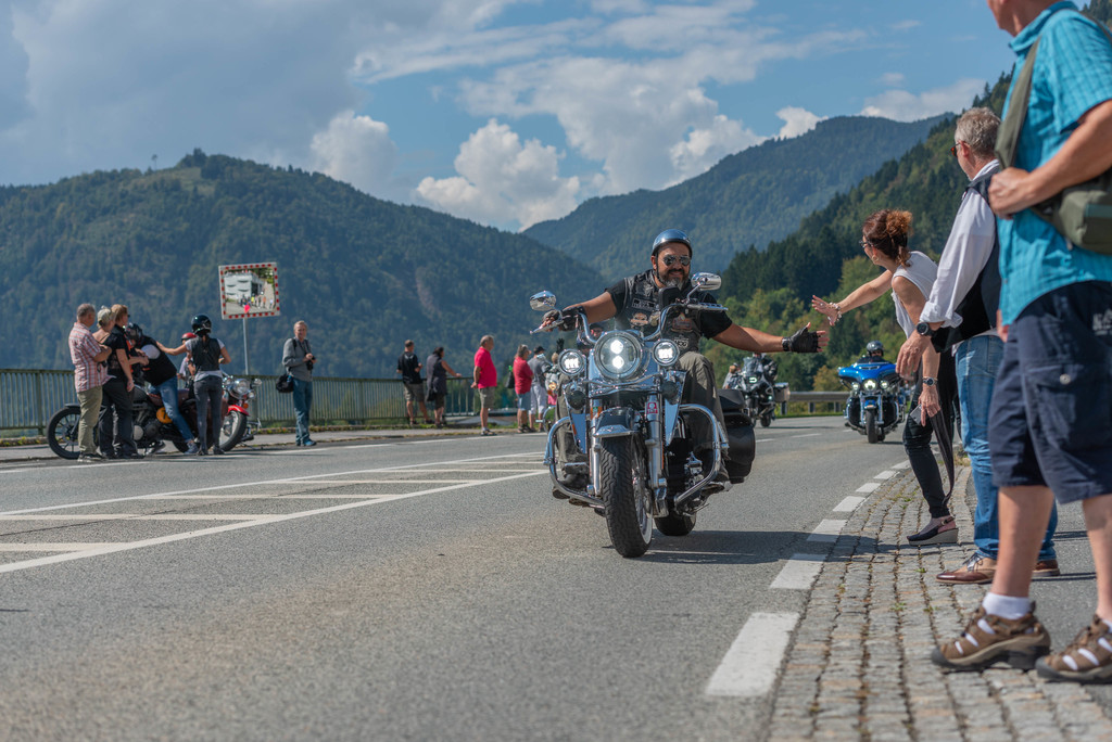 Greetings from the Harleyparade in Faak am See