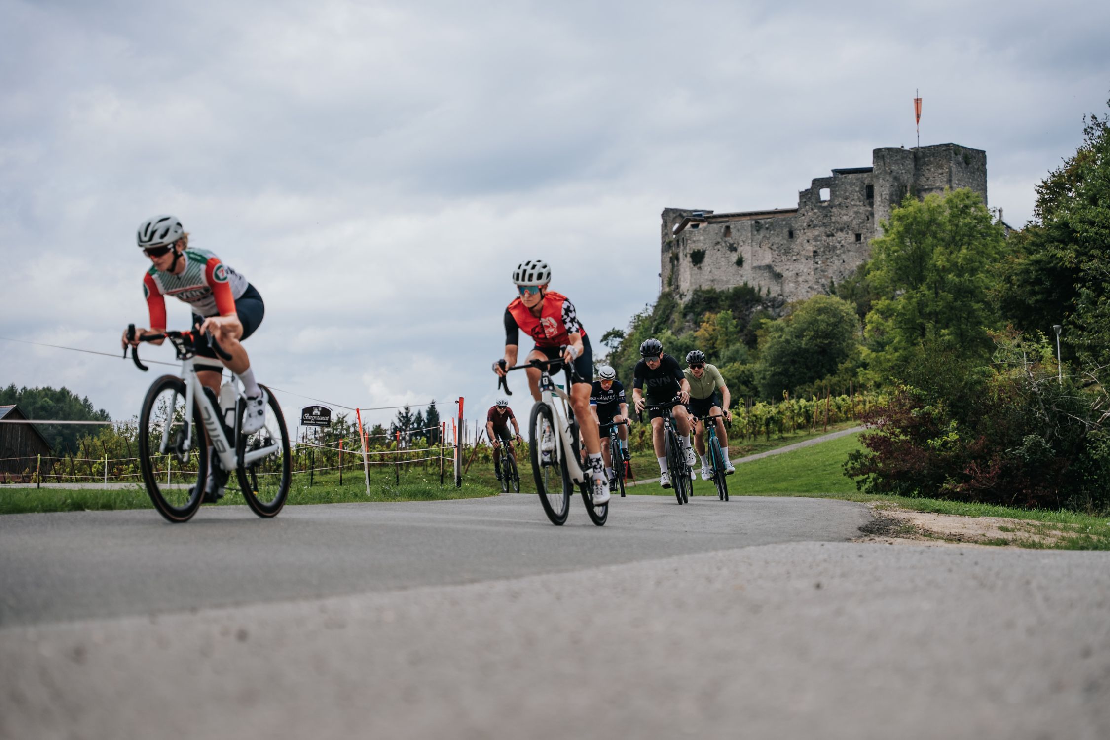 Road cyclists at the Carinthia200