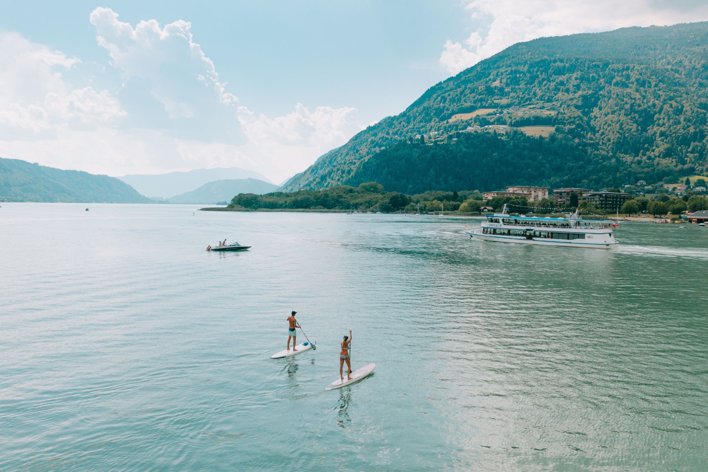 Standup paddling at the lake 